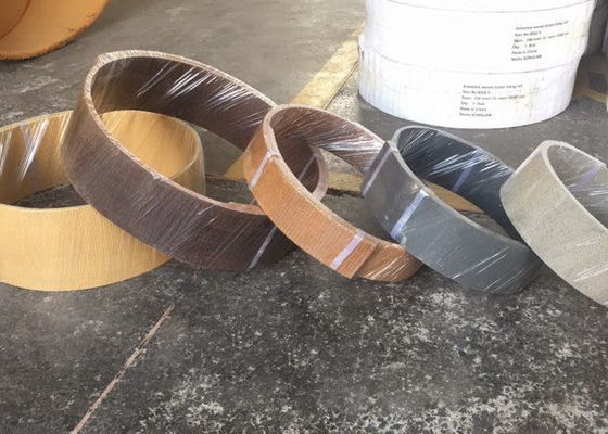 Material de revestimento de travões de automóveis com latão