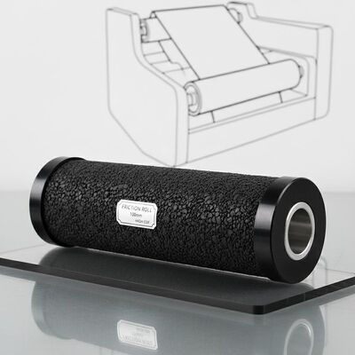 Rolo de atrito de largura de 100 mm, preto, com elevado coeficiente de atrito, concebido para as indústrias de transformação de papel e impressão